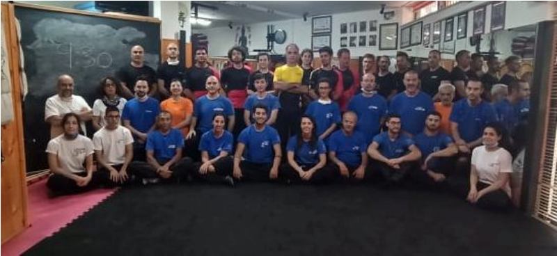 Kung Fu Academy di Sifu Mezzone Arti Marziali e palestra di Sport da Combattimento Wing Chun Weng Chun Tjun Tai Chi Taijiquan Qigong Sanda Difesa Personale (163)